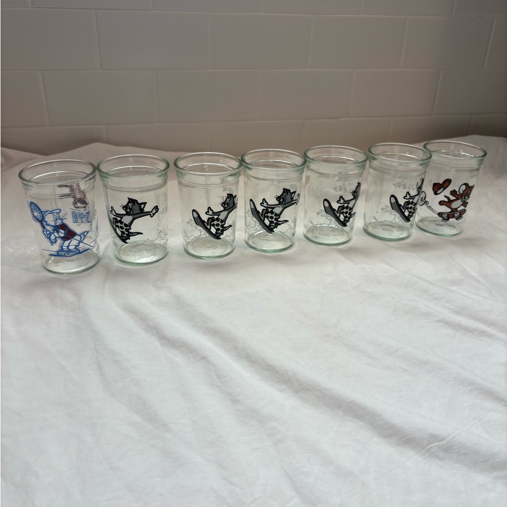 Vintage Tom and Jerry Welch’s Glass Jelly Jars Set of 7